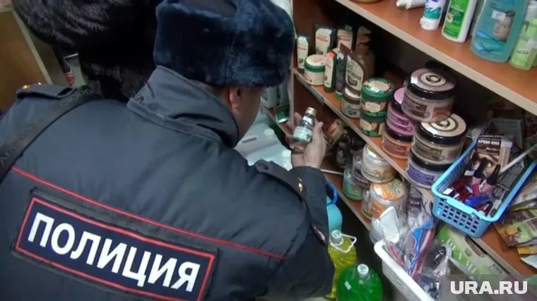 Полицейские конфисковали 15 тысяч литров спиртосодержащей продукции