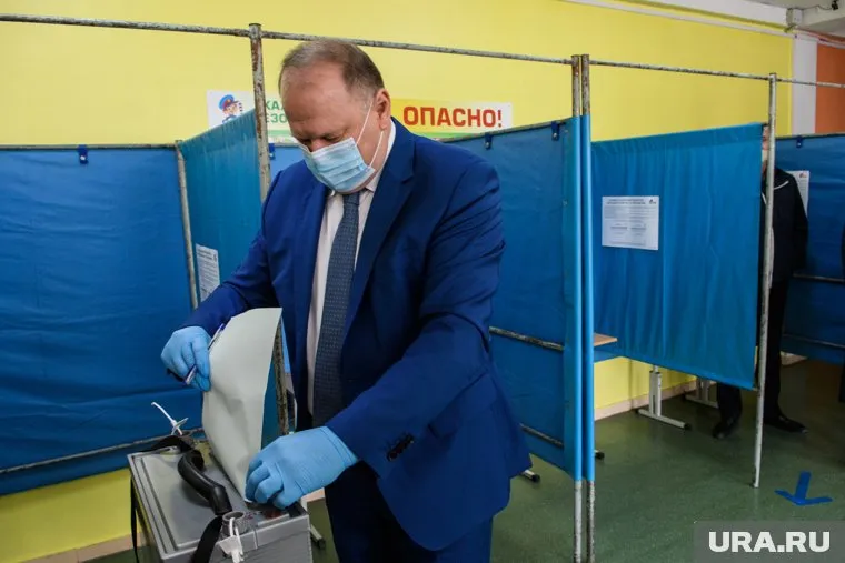 Большая часть посчитанных голосов оказались за поправки в Конституцию