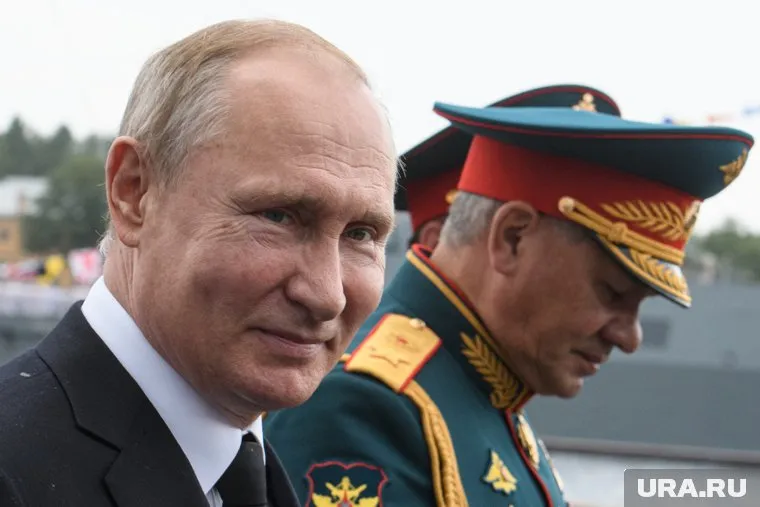 Путин высоко оценил военную технику УВЗ