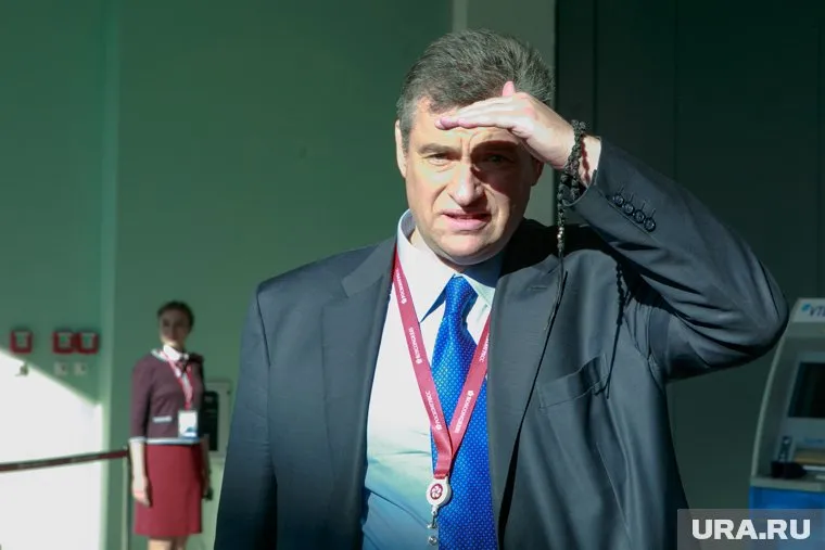 Слуцкий рассказал, что никогда не приставал к журналисткам