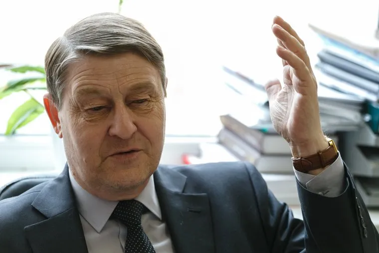 Доктор юридических наук, профессор Смыкалин Александр Сергеевич г. Екатеринбург