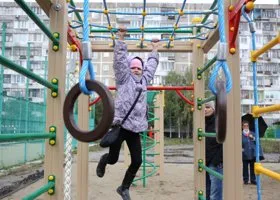 «ЕВРАЗ» оплатил планетарий, швейную мастерскую и вишневый сад