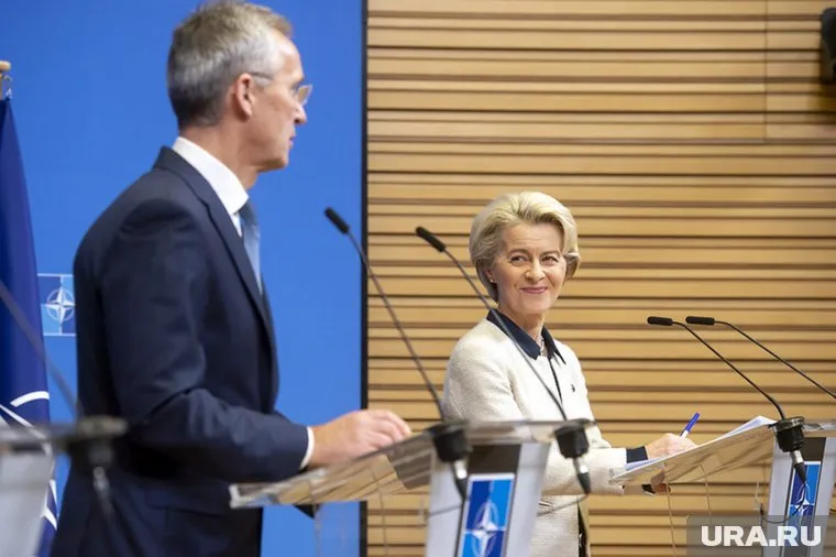 Йенс Столтенберг уйдет с должности генсека НАТО осенью