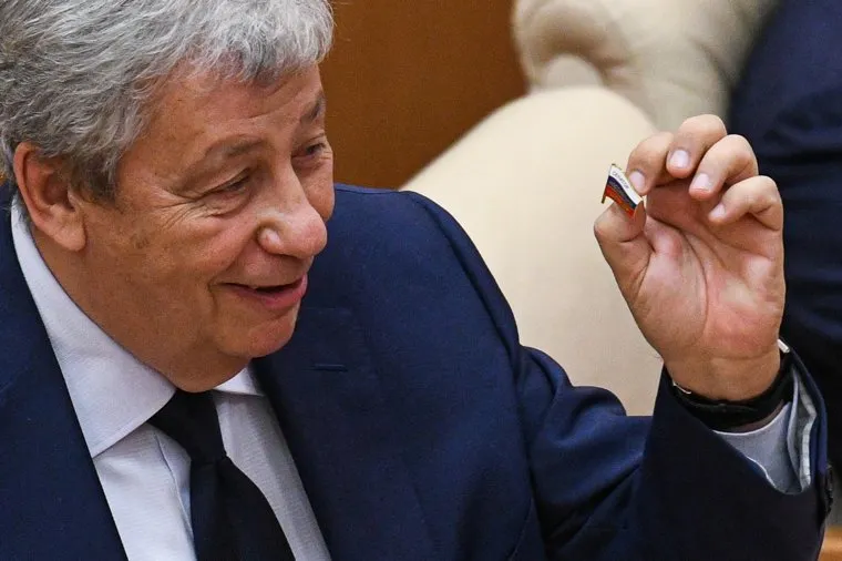 Первое заседание депутатов восьмого созыва Законодательного собрания СО. Екатеринбург 