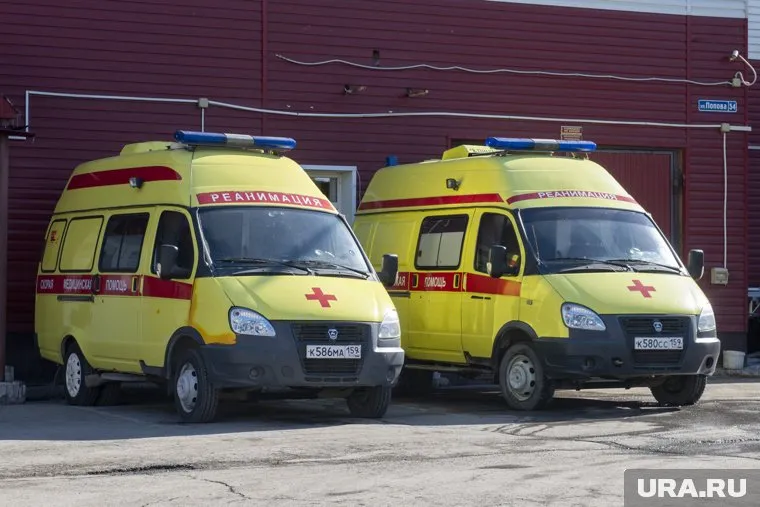 Два мальчика госпитализированы с травмами