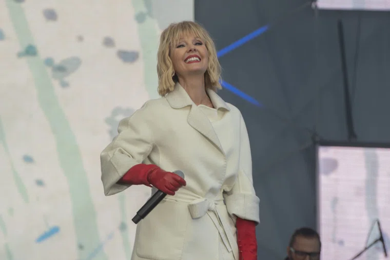 Певица Валерия похвасталась своим успехом, но порадовались не все