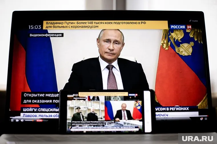 Владимир Путин все чаще обращается по видеосвязи к простым людям
