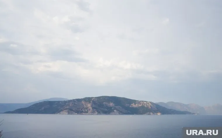 Айсберг мог столкнуться с британским островом Южная Георгия