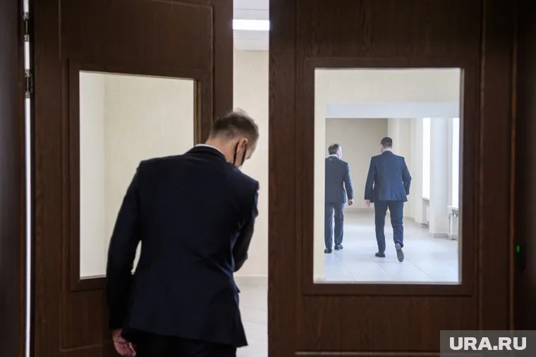 Вслед за депутатским мандатом Александр Абдулин может лишиться поста замглавы Калининского района Челябинска