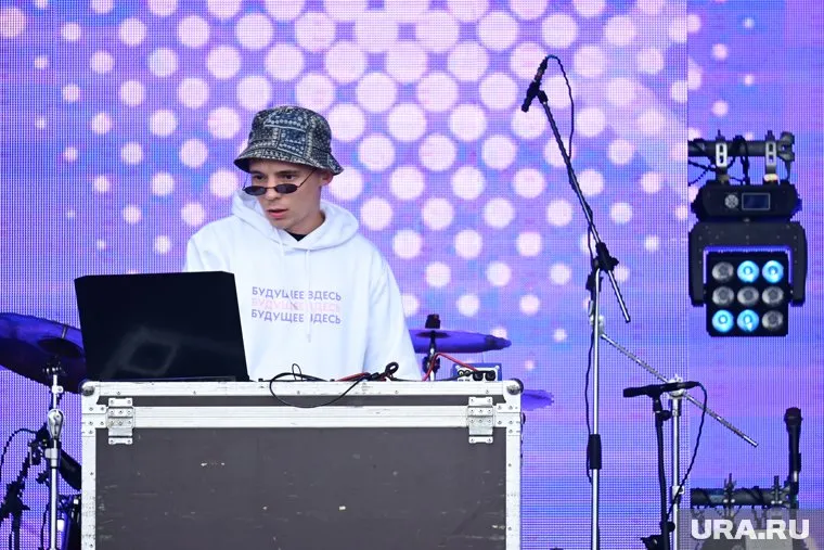 Репортаж с краевого бала выпускников «Будущее здесь!» Пермь