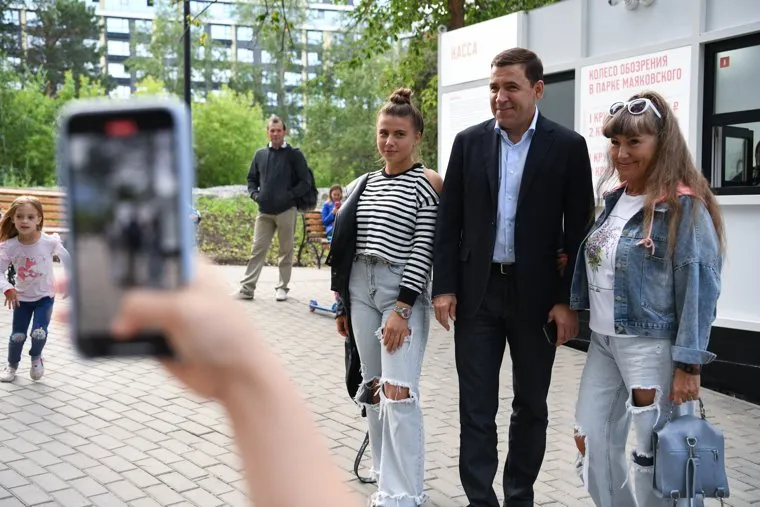 Евгений Куйвашев в парке Маяковского. Екатеринбург