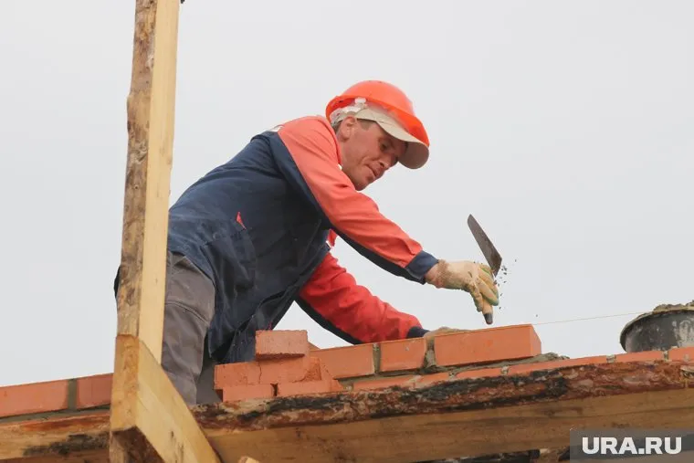 Сметанин не смог придать динамики строительному рынку