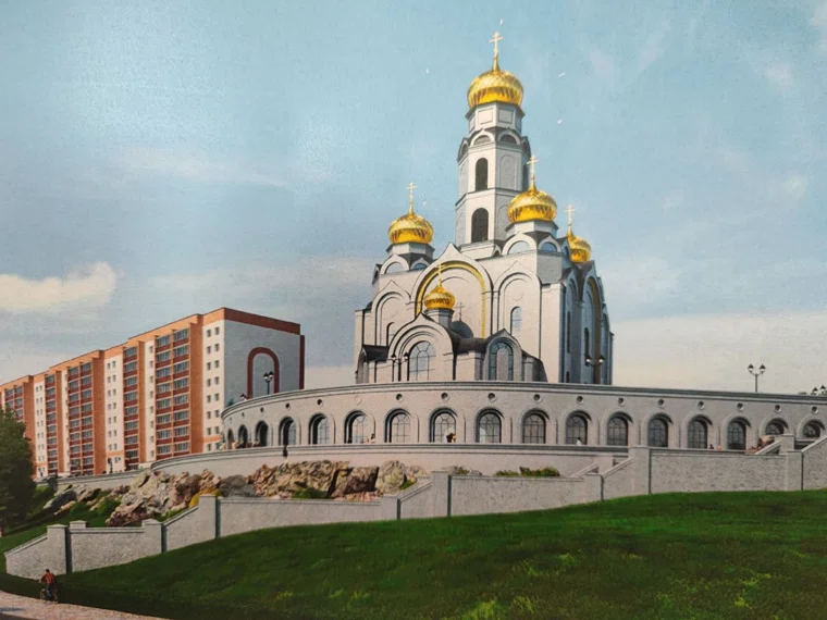 Строители начали подготовку площадки под возведение храма