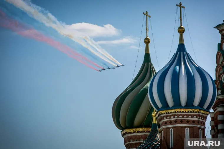 Тысячи верующих с Запада желают перебраться в РФ, утверждает Иосиф Глисон