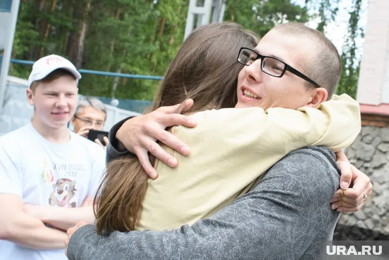 Его девушка разделила с ним все трудности и дождалась его из колонии