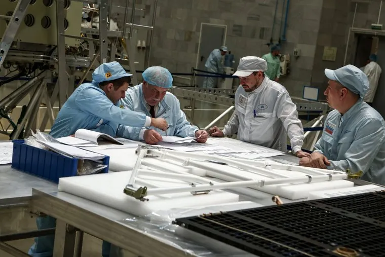 Михаил Мишустин на НПО им. Лавочкина. Москва