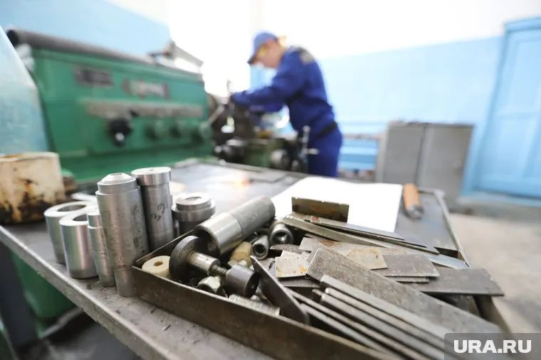 Токарям в Челябинской области предложили высокие зарплаты