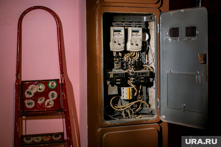 Люди самовольно подключались к электричеству в Пермском крае