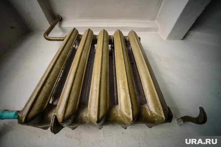 В Кургане 82-летняя женщина замерзла в доме, не признанном аварийным