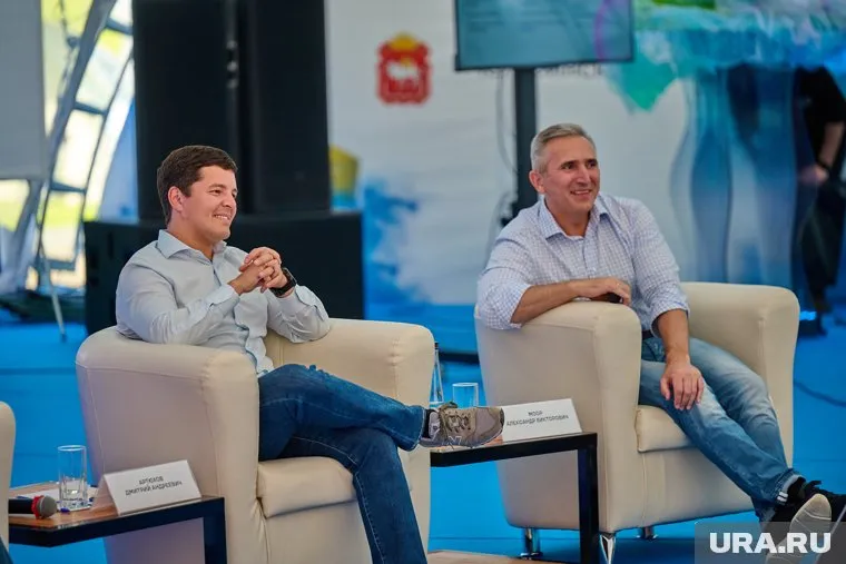 Александр Моор и Дмитрий Артюхов продегустировали тюменский сыр