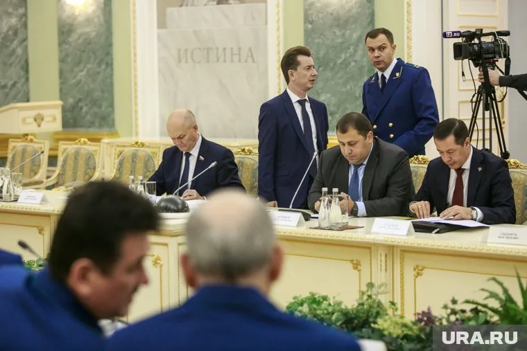 Артем Сидоров не вернется на работу после отпуска
