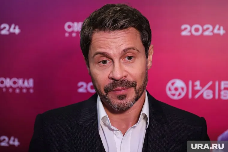Запланированную в Челябинске комедию с Павлом Деревянко отменили