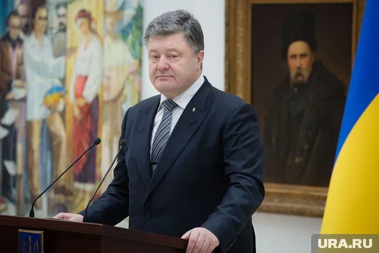 Порошенко якобы пообщался с тремя епископами
