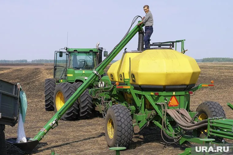 Аграрии увеличили спрос на сельхозтехнику