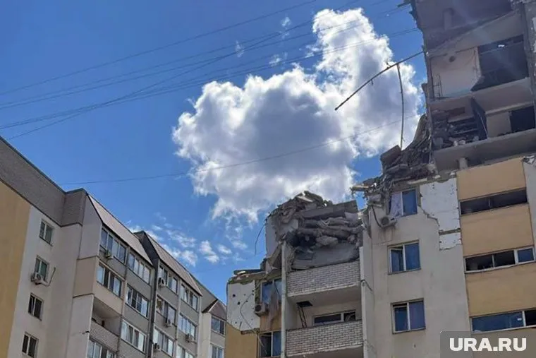 Спасатели продолжают поисковые работы