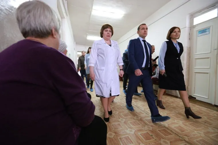 Шум шатрово необр