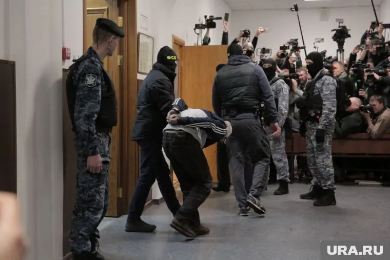 Террористам, напавшим на «Крокус», добавили новые обвинения и продлили арест