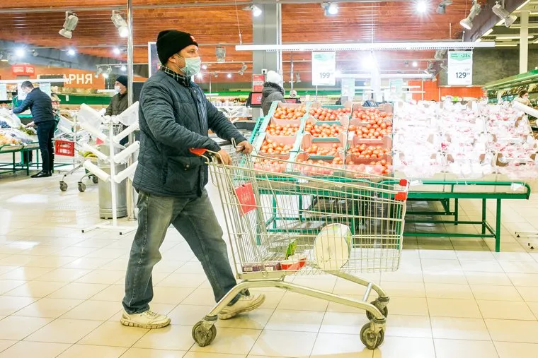 Магазины и фудкорты в период локдауна. Тюмень