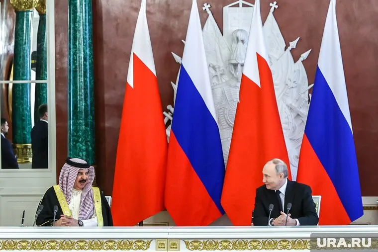 Президент Путин встретился с королем Бахрейна Хамадом бен Исой Аль Халифой