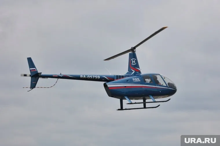 Вертолет Robinsson упал в воду