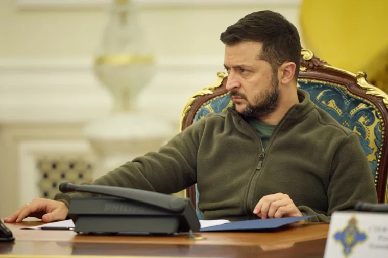 Украина не пойдет на территориальные уступки, заявил Зеленский