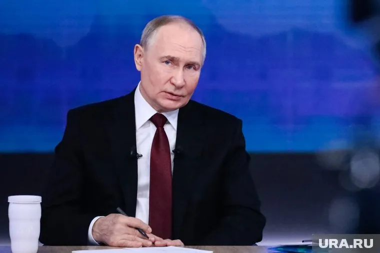 Владимир Путин представил к награде 9 жителей Пермского края