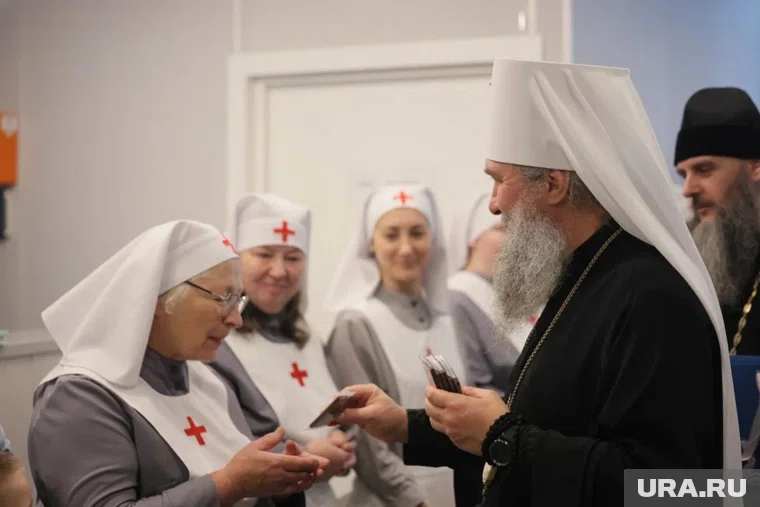 Владыка Евгений побывал в православном хосписе