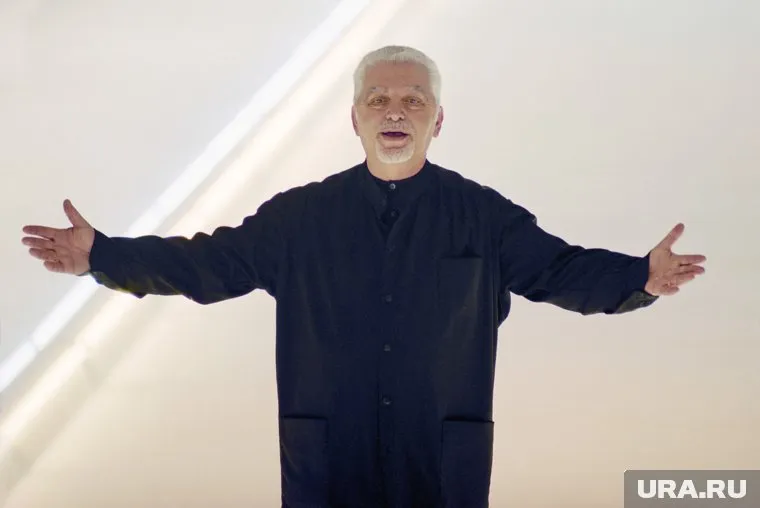 Модельер скончался на 89-м году жизни