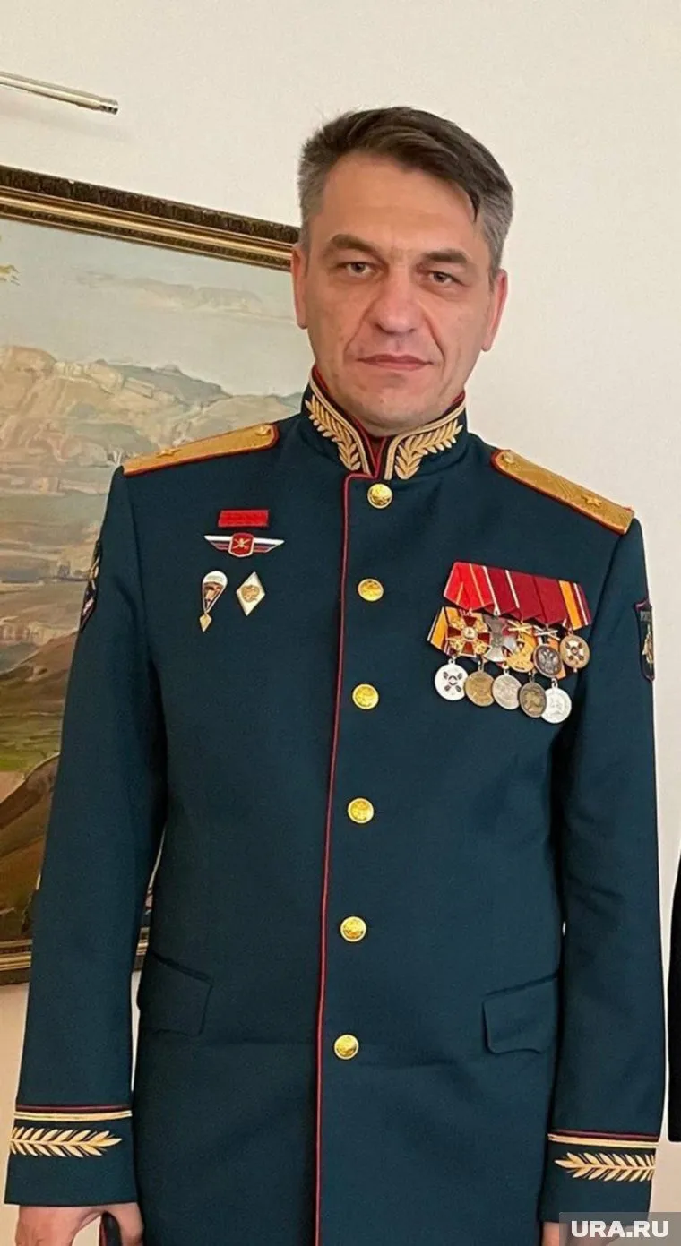 Ахмедов, которого сняли с поста командующего 20-й армии, дважды за 2023 год обновил генеральские погоны