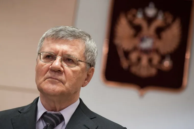 Cовещание глав 40 регионов и руководителей прокуратур субъектов Федерации в полпредстве УрФО при участии Юрия Чайки. Екатеринбург, герб РФ, чайка юрий