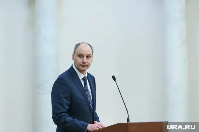 Денис Паслер провел первое заседание правительства 3 апреля