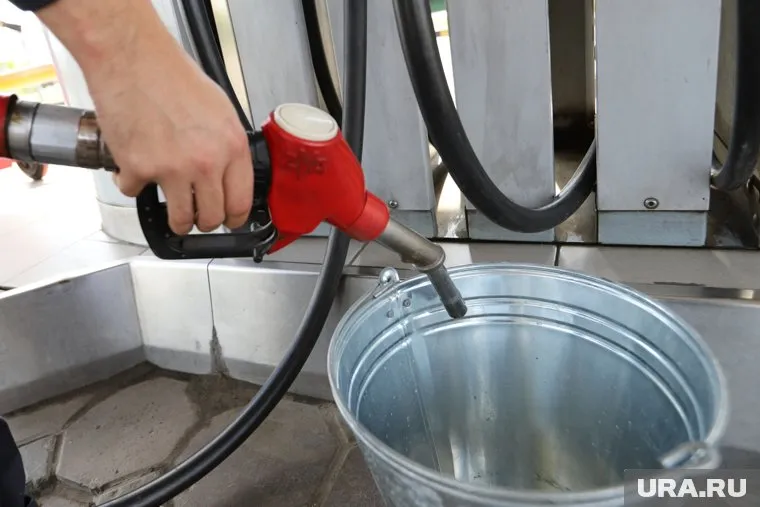 С начала 2019 года бензин подорожал всего на 1,9%