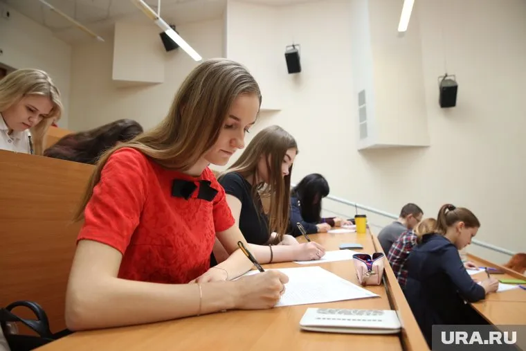 Учебный год в вузах начнется 1 сентября