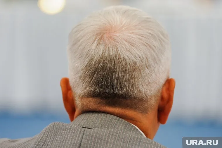 В пандемию увеличилось число жалоб на седину