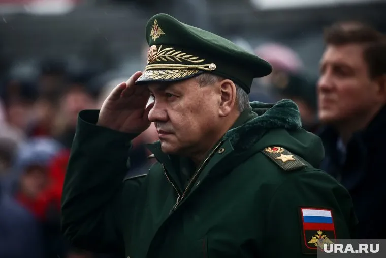 Сергей Шойгу получил поручение от Владимира Путина по проведению учений на флоте