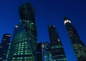 У семьи сирийского президента нашли два десятка элитных квартир в Москве