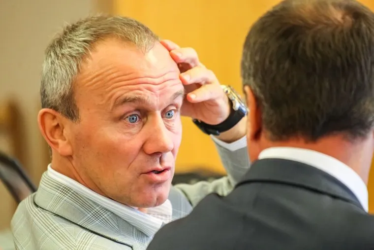 Комитет по бюджету, экономике и финансам Тюменской областной думы. Тюмень, чемезов олег