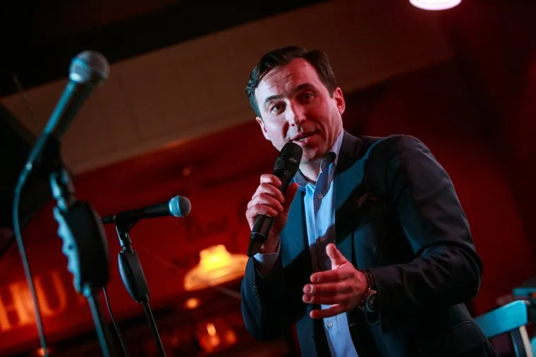 Дискуссионный клуб Дмитрия Гусева "WTF?-3", посвященный реновации в Москве в O`Donaghues пабе. Москва, гусев дмитрий