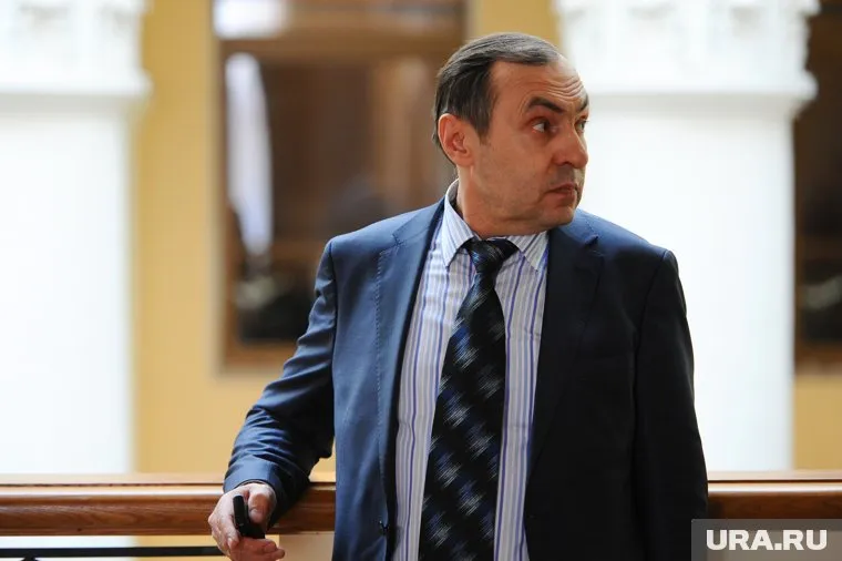 Владимир Гусак продолжит работать в минбезе Челябинской области, несмотря на возраст