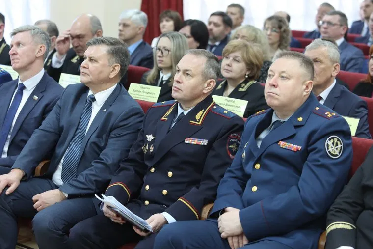 Судейская коллегия. Курган